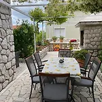 Laura Apartament Dramalj