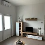 Apartament Laura *