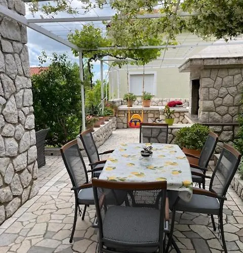 Laura Apartman Dramalj