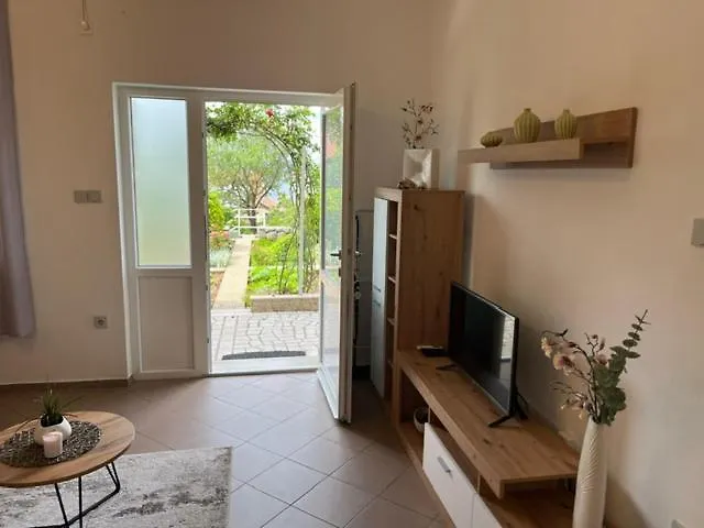 Laura Apartman Dramalj